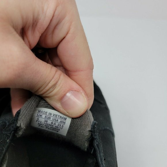 Salomon Mens Black Slip On Comfort Casual Shoe 6.5 - Picture 9 of 10